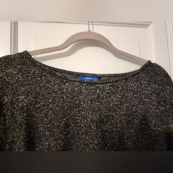 Heather Gray Tunic shift dress, button accents on sleeve. Apt‎ 9. XXL. Like new. - Picture 4 of 9